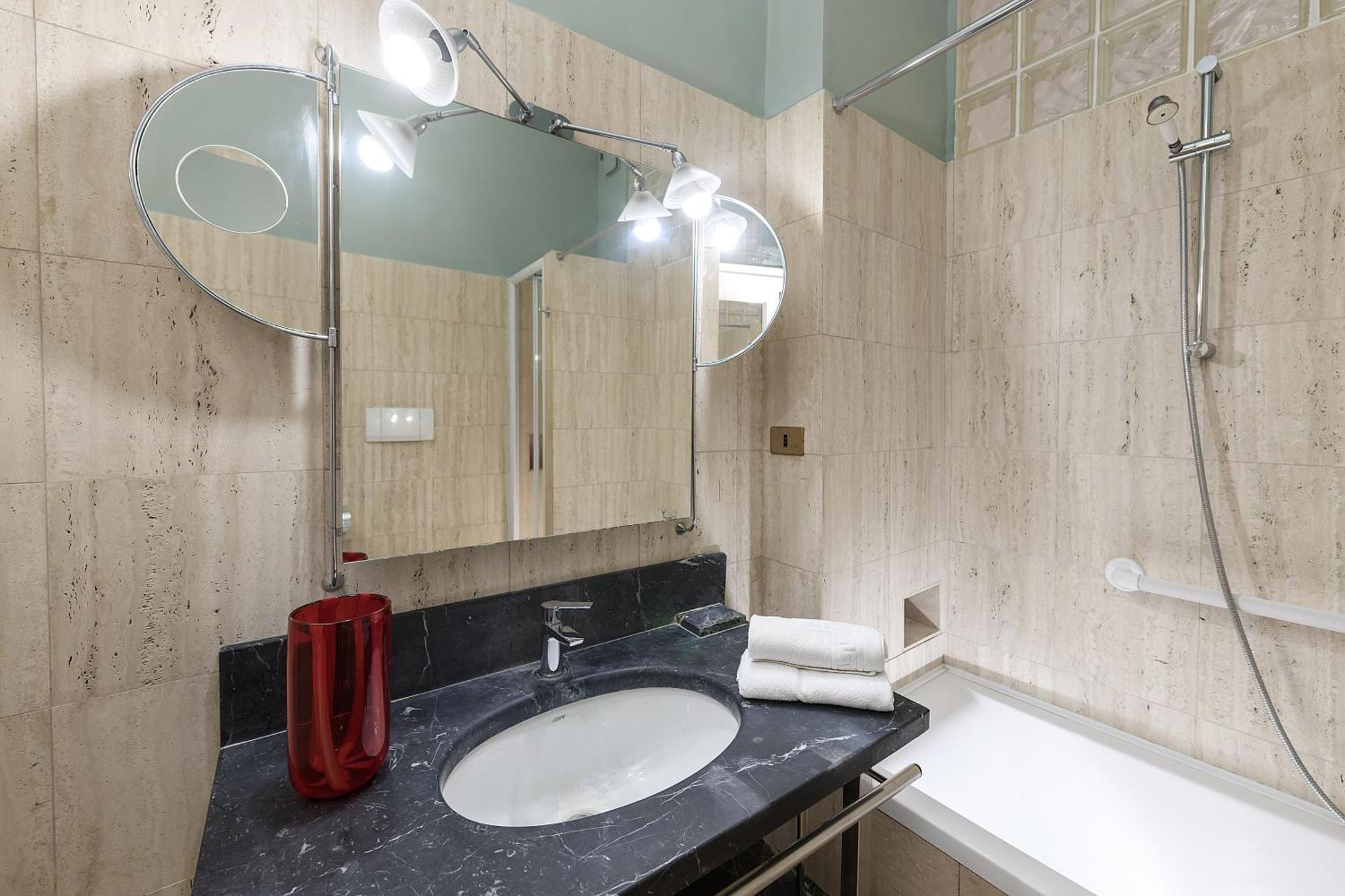 Bernini Al Borgo Apartment Рим Екстериор снимка